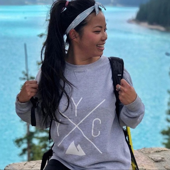 Local Laundry sweatshirt - Picture 2 of 5